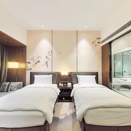 מלון Doubletree By Hilton Ningbo Beilun מראה חיצוני תמונה