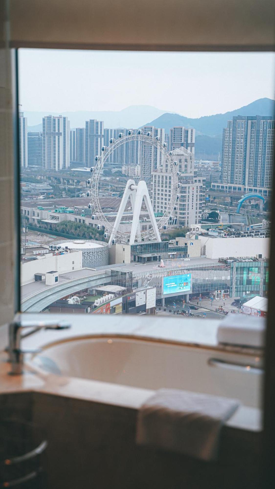 מלון Doubletree By Hilton Ningbo Beilun מראה חיצוני תמונה